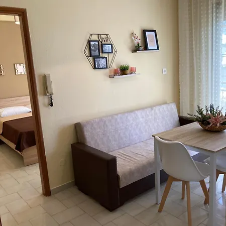 Anna's Summer House Apartmán *